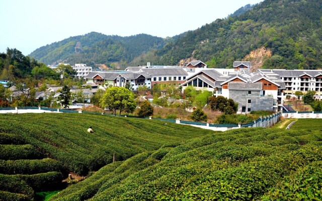 Yangming Springs and Spa Resort