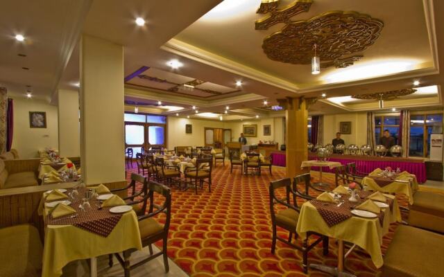 Royal Park Resort