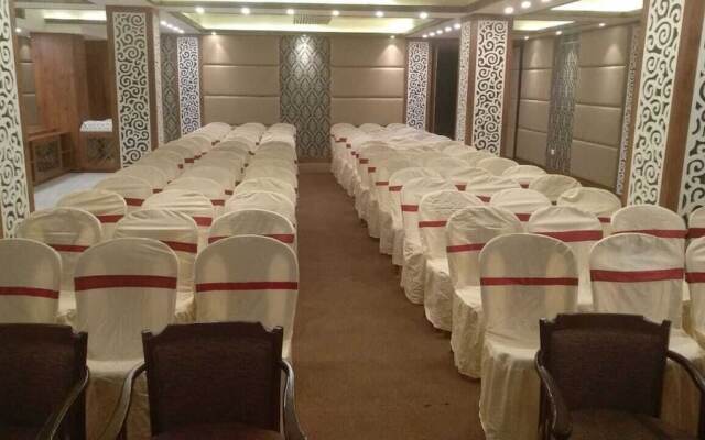 The Lindsay Cheu Den