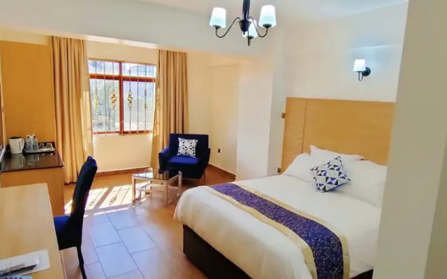 Hays Suites