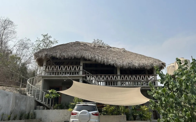 Casa Nayechee Hospedaje & Dive Center