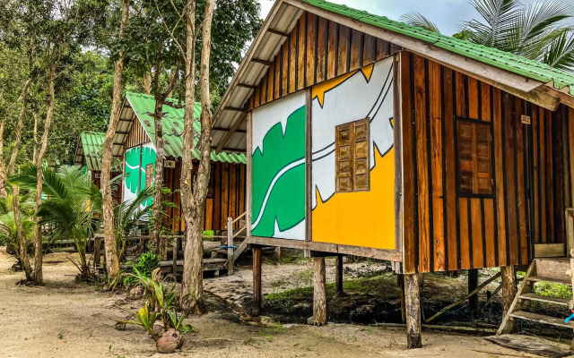 Palm Beach Bungalow Resort