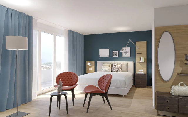 Ascona Lodge, Pool & Garden Retreat