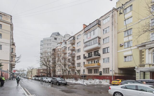 Апартаменты GM в Старопименовском пер., 16