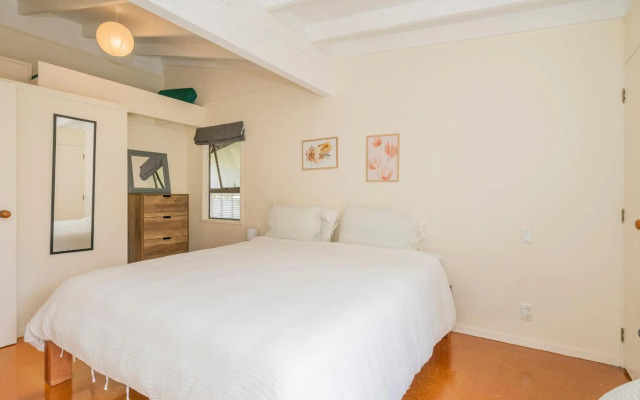 Cooks Crib - Cook's Beach Holiday Home