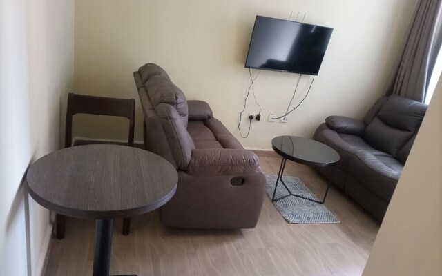 Lux Suites Narok Holiday Homes