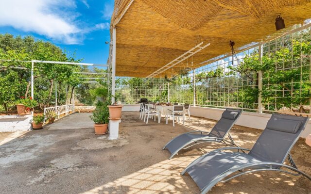 2985 Trullo tra gli Ulivi by Barbarhouse