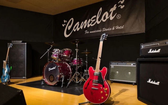 Hotel CAMELOT