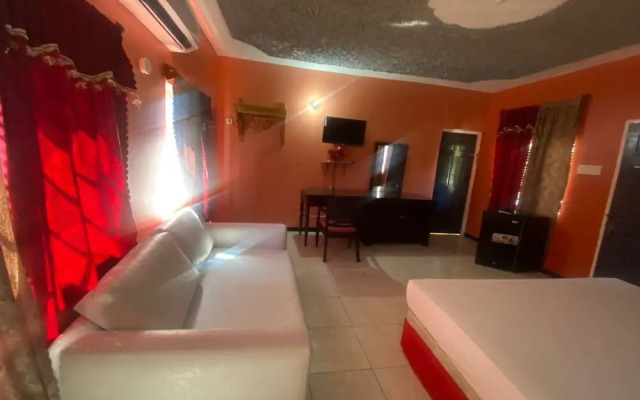 Fay Guest House