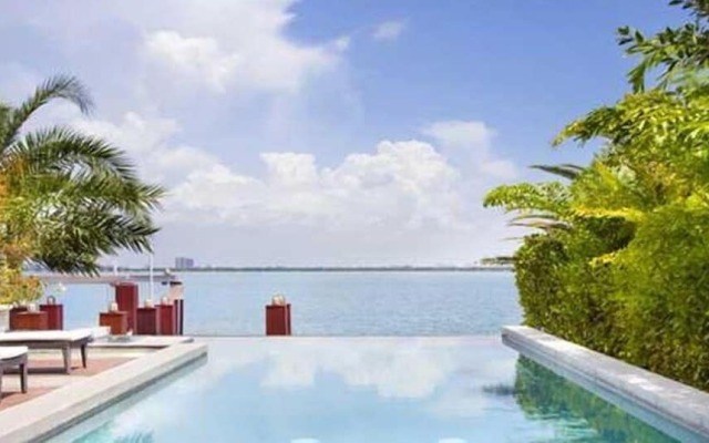 Villa Angela