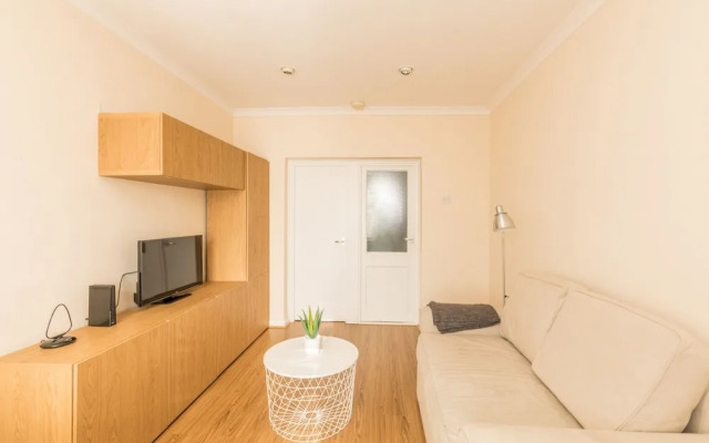 Eson2 - The Martlett Court Residence II