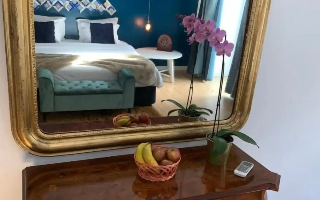 Old Town Lx Suites