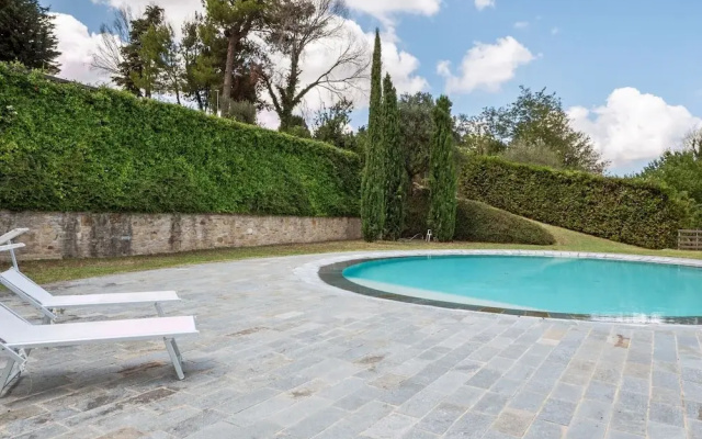 Apartment in Noble Villa Near Ecological Park