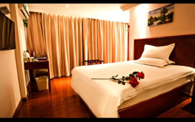 GreenTree Inn Lianyungang Guanyun Wenzhou Shangmaocheng Express Hotel