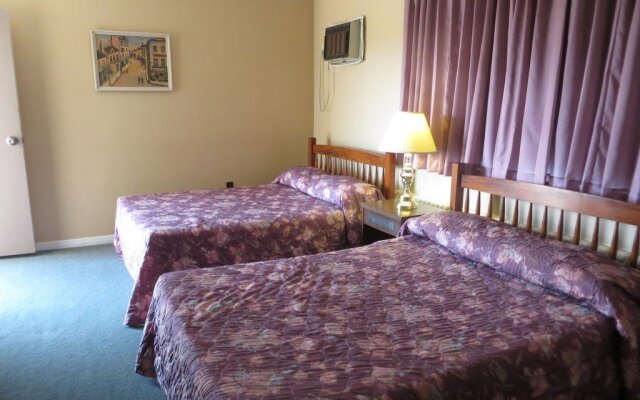 Riverview Motel