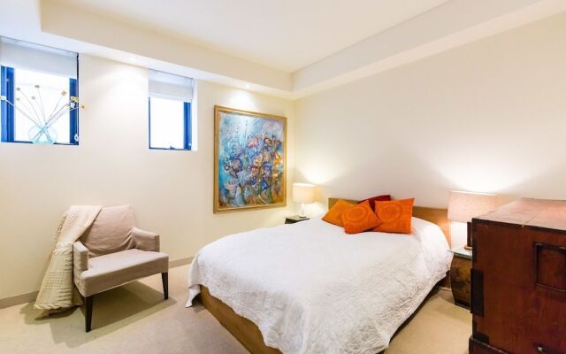 BELLE, 2BDR Melbourne Apartment