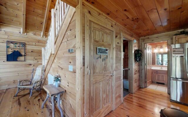 Close To Heaven 2 Bedroom Cabin