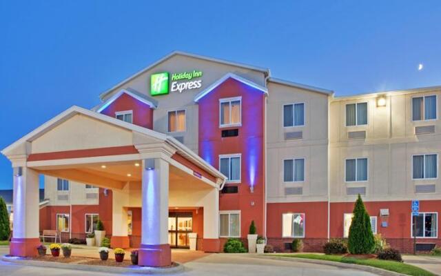 Holiday Inn Express Fulton