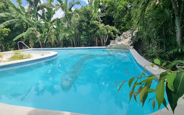 Little Savoy Guest House
