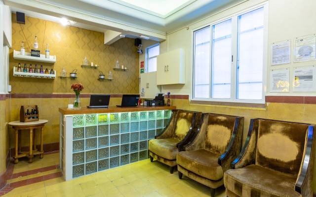 Mala Vecindad Beer Hotel