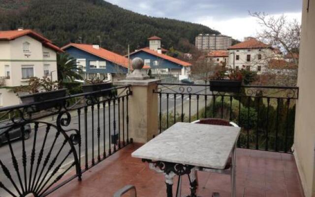 Hotel Joshe Mari
