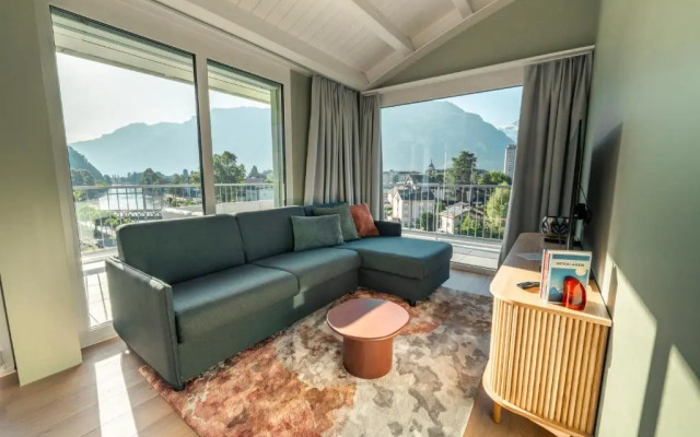 HOP Apartments & Suites