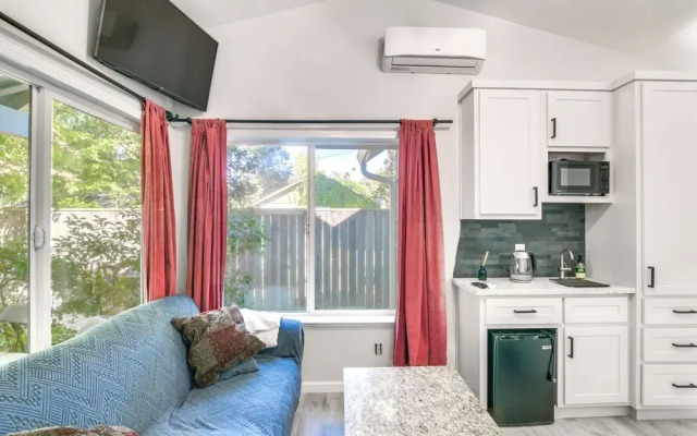 Chico Studio Near Cal State & Downtown