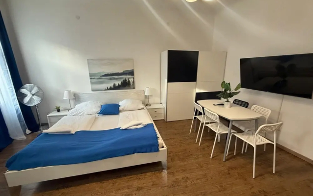 Smart 2BR Apt 10 Min from Westbahnhof