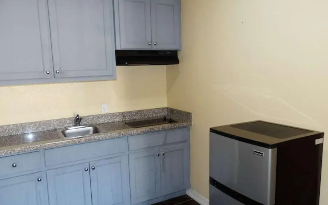 Motel 6 Houston, TX – Willowbrook Mall