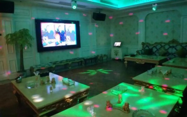 Houde Hotel