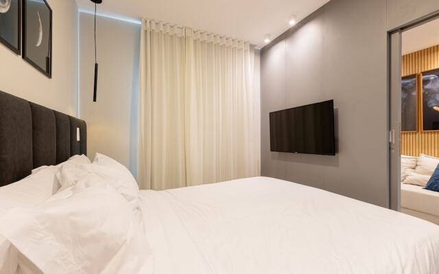 MCV - Capote Valente - Anora Spaces