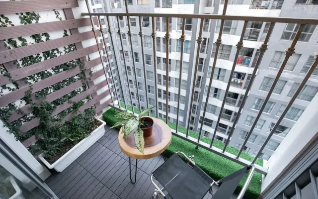 Canh Apartment in Vinhome Skylake