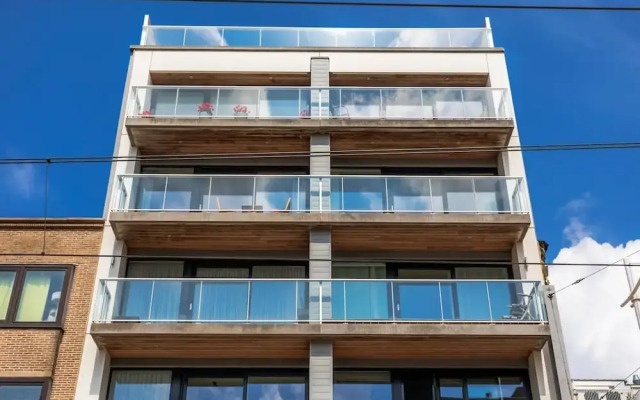 South-facing Apartment for 4 Guests