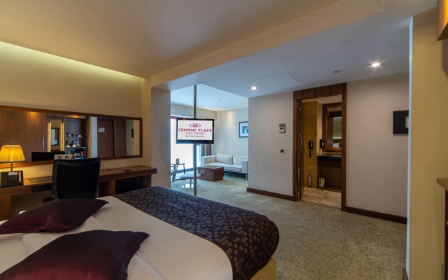 Crowne Plaza Istanbul - Harbiye by IHG