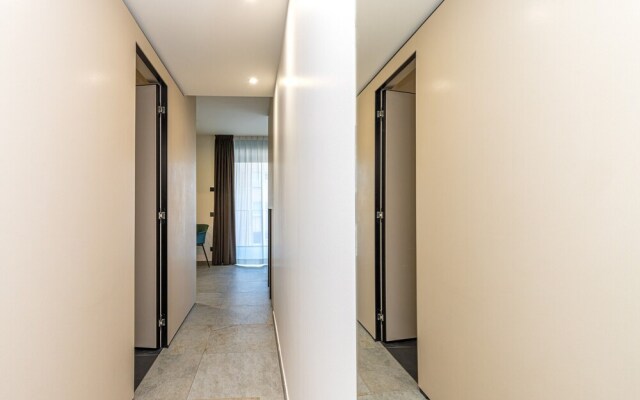 Icon H 301 Suite Micro-living