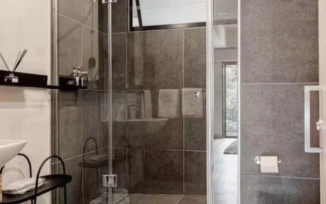 1 Bedroom Apartment in Sandown