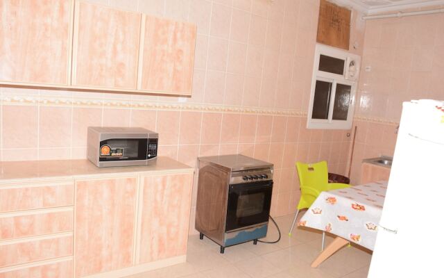 Al Eairy Furnished Apts Al Madinah 6