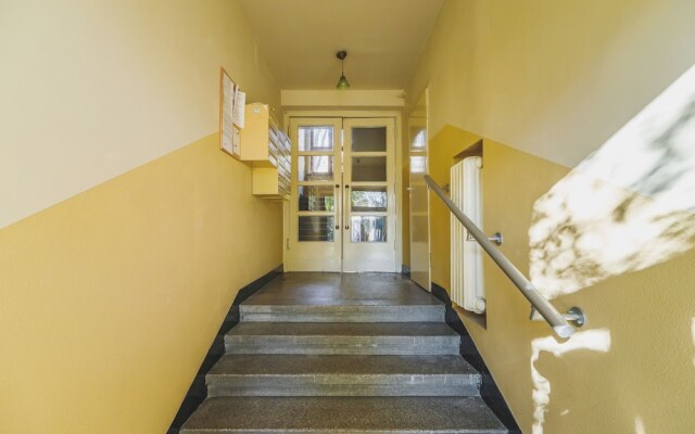 Apartment Mogilska Krakow by Renters