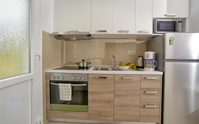 Palapart Gikas Suites And Studios