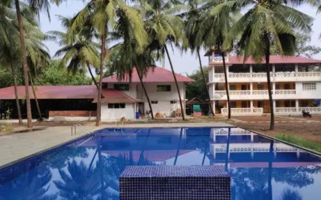 70% Beach Resort