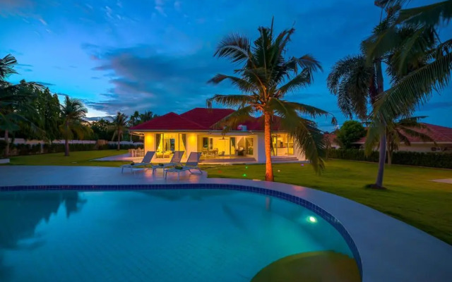 Amazing 6 Bedroom Pool Villa ED60