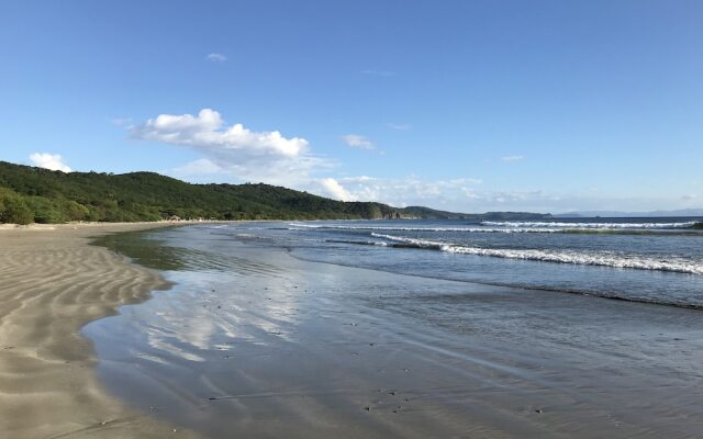 Playa Hermosa Ecolodge