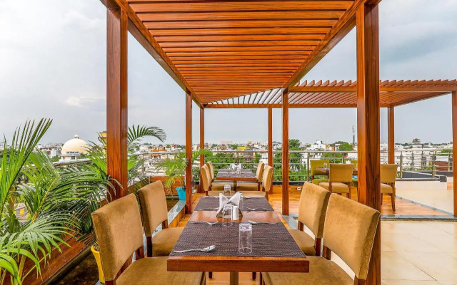 Hotel Surya Grand By OYO Rooms