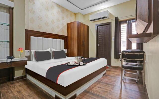 Collection O 93556 Hotel Citi Star