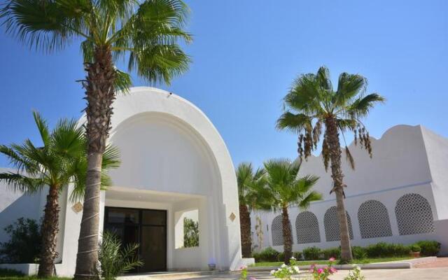 Отель TMK Marine Beach