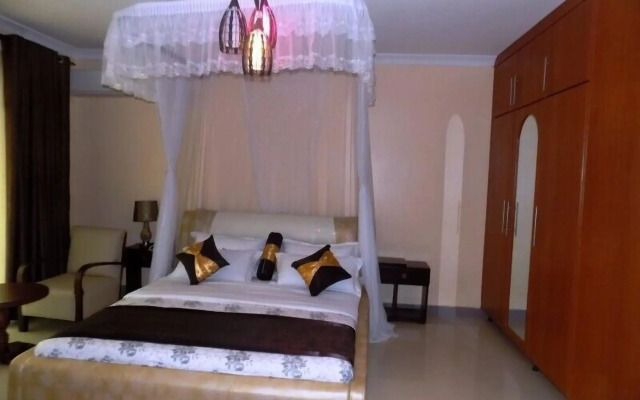 Nican Resort Hotel