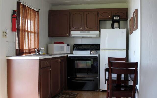 Nona Lani Cottages