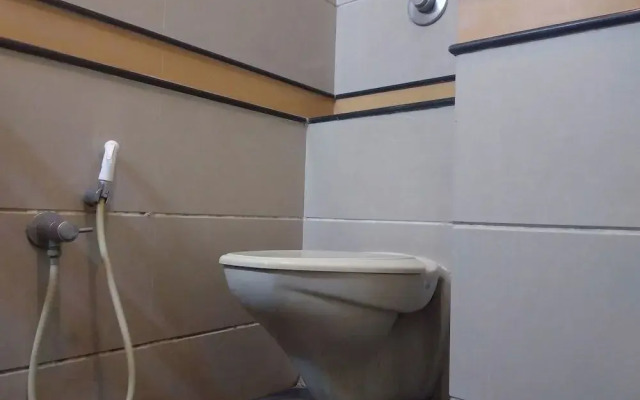 Oyo 333 Hotel Crystal Homes