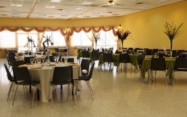 Almog Kibbutz Hotel