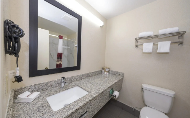 Red Roof Inn Hillsville